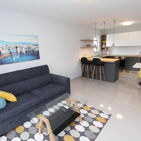 רוביני Apartment Sorriso 2 מראה חיצוני תמונה
