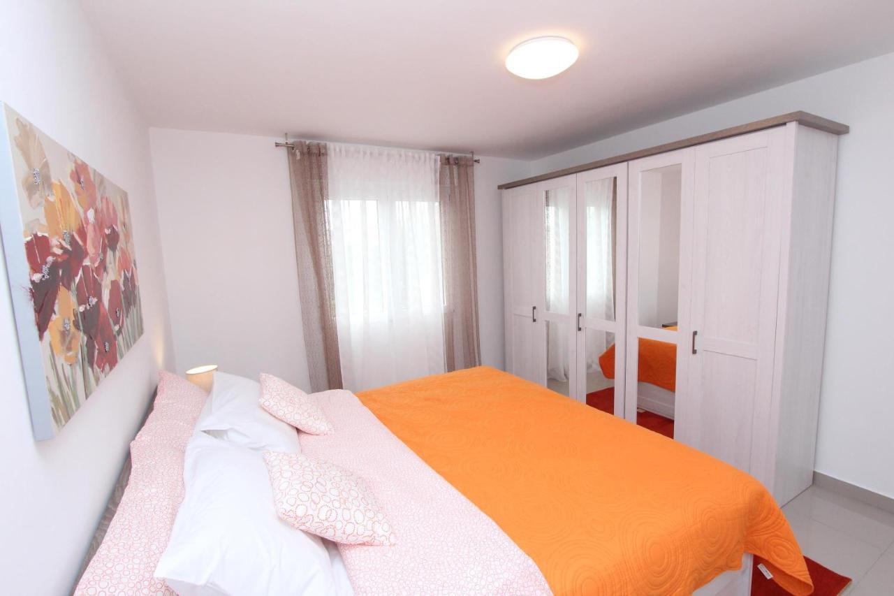 רוביני Apartment Sorriso 2 מראה חיצוני תמונה